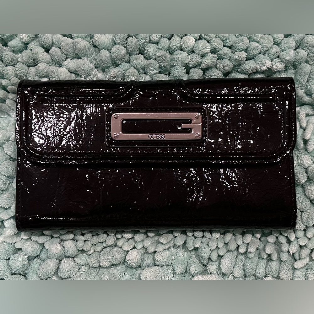 Guess by Marciano